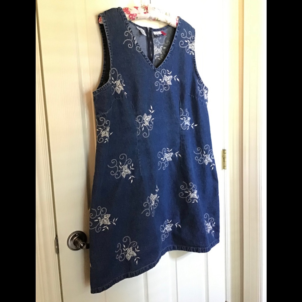 J.L.N.Y. Woman Jumper Denim Jean Dress